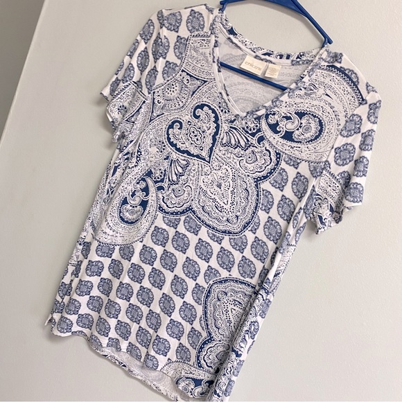 CHICO'S TOP - SMALL - Picture 6 of 9